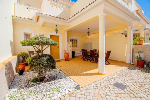 Villa i Lagoa, Faro, Lagoa - € 495.000 | Ref: SPV314 - foto 1