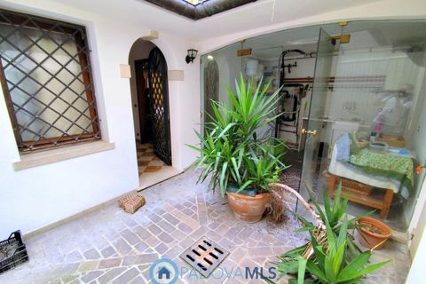 Villa a Padua, Padua, Padua - € 530.000 | Ref: CS0635 - foto 8