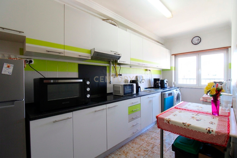 Lejlighed i Seixal, Setubal, Seixal - € 253.000 | Ref: 1782-02418 - foto 1