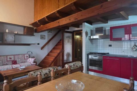 Villa i Gressan, Aosta Valley, Gressan - € 138.000 | Ref: 123 - foto 1