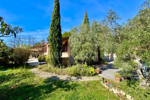 Villa i Valbonne, Alpes-Maritimes, Valbonne - € 999.000 | Ref: IL 1081 - foto 17