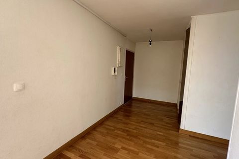 Apartament a Orleans, Loiret, Orleans - € 1.070/mes | Ref: 6366236 - foto 5