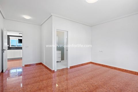 Landejendom i Dolores, Alicante, Dolores - € 529.900 | Ref: LF 19769 - foto 19