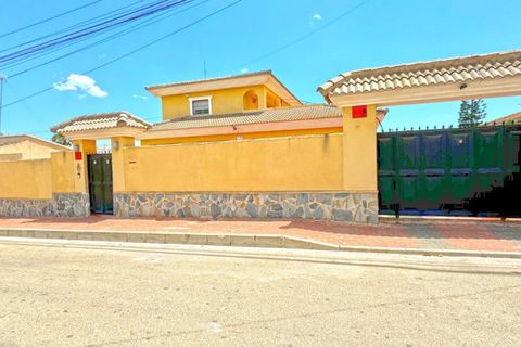 Villa i Torrevieja, Alicante, Torrevieja - € 610.000 | Ref: MLSC7003004 - foto 3