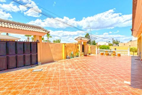 Villa i Torrevieja, Alicante, Torrevieja - € 610.000 | Ref: MLSC7003004 - foto 4