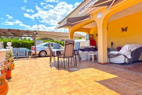 Villa i Torrevieja, Alicante, Torrevieja - € 610.000 | Ref: MLSC7003004 - foto 19