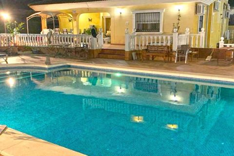 Villa i Torrevieja, Alicante, Torrevieja - € 610.000 | Ref: MLSC7003004 - foto 45