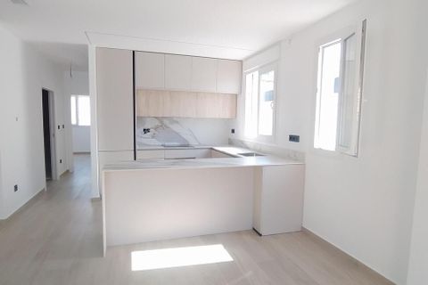 Villa i Torrevieja, Alicante, Torrevieja - € 640.000 | Ref: MLSC9701566 - foto 16