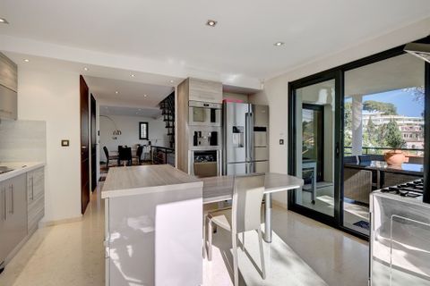 Villa i Cannes, Alpes-Maritimes, Cannes - € 1.350.000 | Ref: HH-16120560 - foto 9