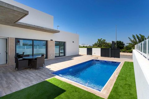 Villa a Daya Nueva, Alicante, Daya Nueva - € 380.000 | Ref: NEW-94951263-01 - foto 27