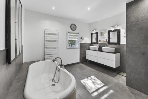 Villa i Ceyreste, Bouches-du-Rhone, Ceyreste - € 1.085.000 | Ref: HH-16118947 - foto 12