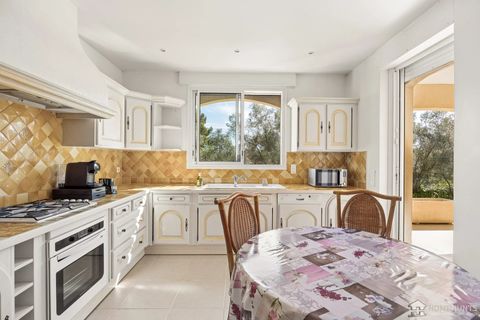 Villa i Antibes, Alpes-Maritimes, Antibes - € 1.695.000 | Ref: HH-16117805 - foto 7