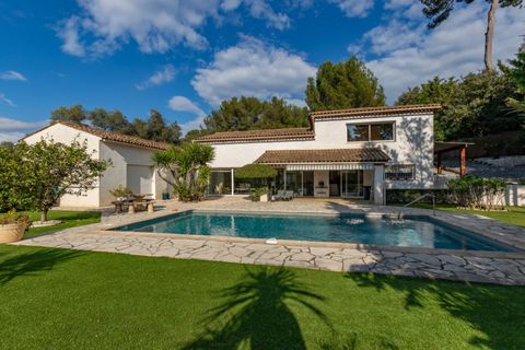 Villa i Antibes, Alpes-Maritimes, Antibes - € 1.696.000 | Ref: HH-16116989 - foto 5