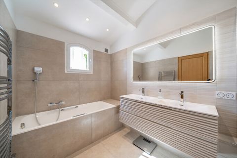 Villa a Cannes, Alpes-Maritimes, Cannes - € 1.990.000 | Ref: HH-16095737 - foto 6