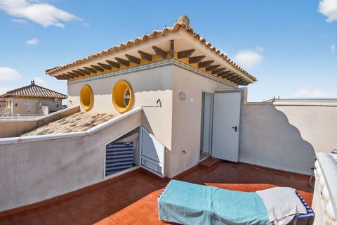 Rækkehus i Orihuela Costa, Alicante, Orihuela Costa - € 229.000 | Ref: 3405-04272 - foto 17