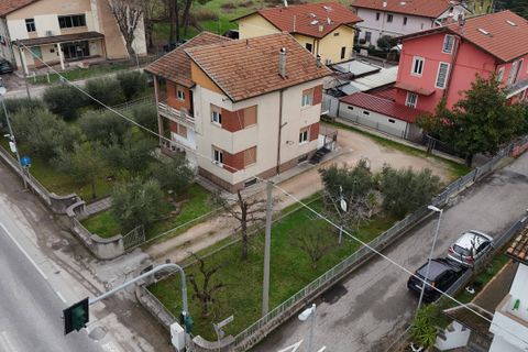 Villa a Santarcangelo Di Romagna, Rimini, Santarcangelo Di Romagna - € 390.000 | Ref: 4590 - foto 2
