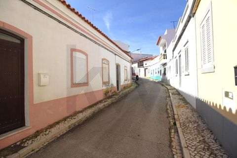 Villa i Estombar, Faro, Estombar - € 390.000 | Ref: KWPT-029454 - foto 4