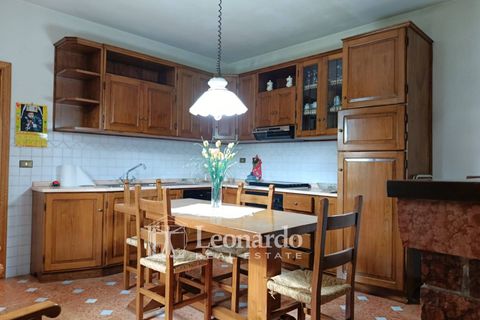 Villa i Camaiore, Lucca, Camaiore - € 490.000 | Ref: C484 - foto 4