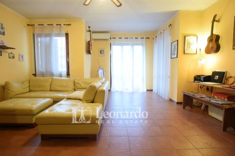 Villa a Massarosa, Lucca, Massarosa - € 430.000 | Ref: P485 - foto 2