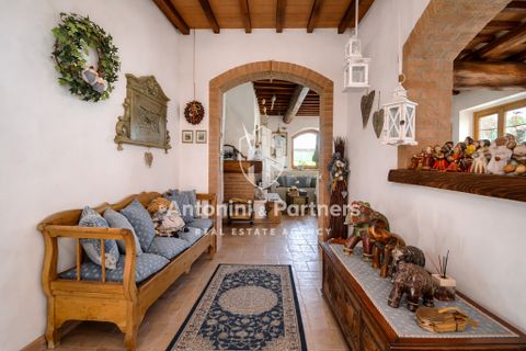 Villa i Gualdo Cattaneo, Perugia, Gualdo Cattaneo - € 950.000 | Ref: 73936 - foto 3