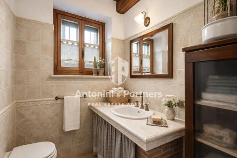 Villa i Gualdo Cattaneo, Perugia, Gualdo Cattaneo - € 950.000 | Ref: 73936 - foto 23