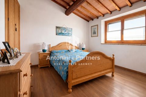 Villa i Gualdo Cattaneo, Perugia, Gualdo Cattaneo - € 950.000 | Ref: 73936 - foto 31