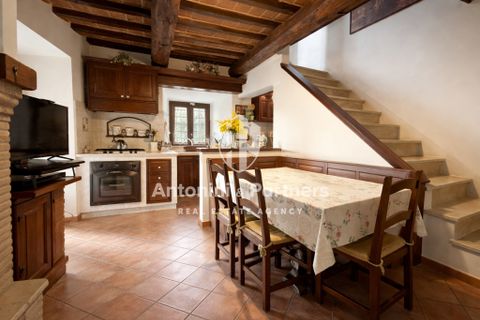 Byhus i Todi, Perugia, Todi - € 175.000 | Ref: 74001 - foto 2
