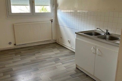 Apartament a Treignac, Correze, Treignac - € 390/mes | Ref: TULL0005700009 - foto 2