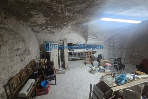 Erhvervsejendom i Naples, Naples, Naples - € 65.000 | Ref: stazione.a - foto 11