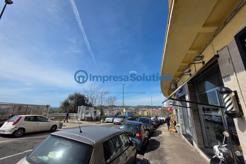 Erhvervsejendom i Naples, Naples, Naples - € 260.000 | Ref: flegreo.a - foto 2