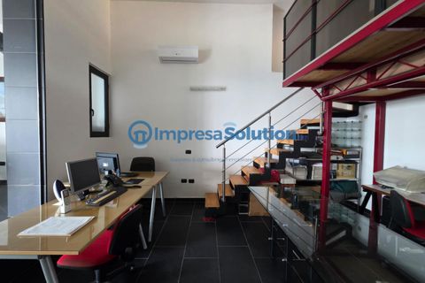 Erhvervsejendom i Naples, Naples, Naples - € 260.000 | Ref: flegreo.a - foto 16