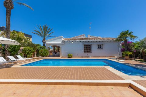 Haus in Punta Prima, Alicante, Punta Prima - € 749.900 | Ref: CSPY-34223 - Foto 12