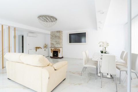 Byhus i Punta Prima, Alicante, Punta Prima - € 529.000 | Ref: CSPX-85976 - foto 1