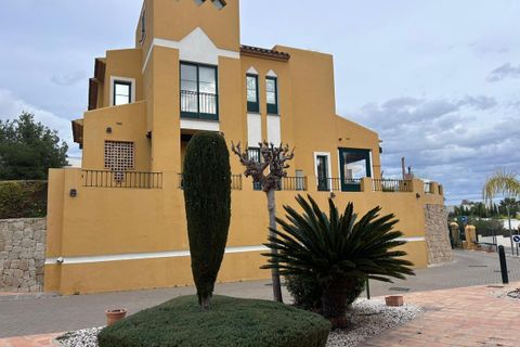 Villa a Finestrat, Alicante, Finestrat - € 349.000 | Ref: CSPX-36539 - foto 4