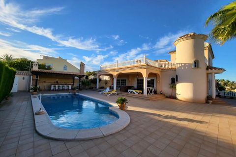 Villa i Playa Flamenca, Alicante, Playa Flamenca - € 860.000 | Ref: CSPX-25542 - foto 28