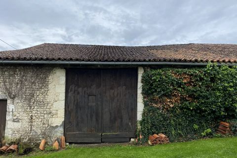 Landsbyhus i Bellon, Charente, Bellon - € 162.000 | Ref: BVI77432 - foto 11