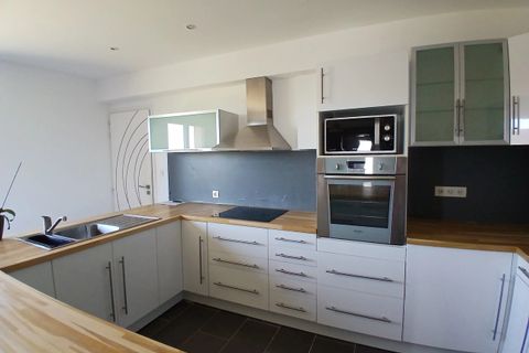 Villa a Aubeterre-sur-Dronne, Charente, Aubeterre-sur-Dronne - € 367.500 | Ref: BVI84701 - foto 3