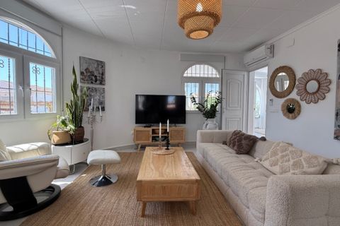 Villa a Torrevieja, Alicante, Torrevieja - € 645.000 | Ref: CSPX-83520 - foto 9