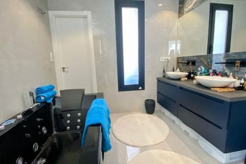 Villa a Finestrat, Alicante, Finestrat - € 799.000 | Ref: CSPX-76228 - foto 17