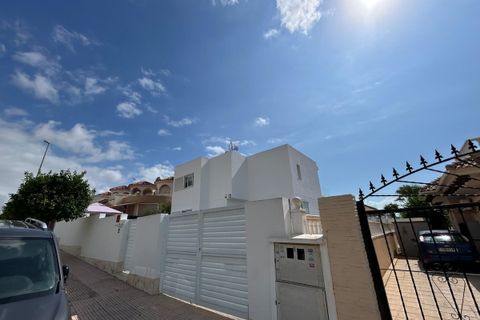 Villa i Bigastro, Alicante, Bigastro - € 699.000 | Ref: CSPX-48863 - foto 5