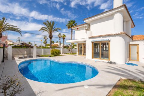 Villa i Cabo Roig, Alicante, Cabo Roig - € 1.400.000 | Ref: CSPX-43063 - foto 1
