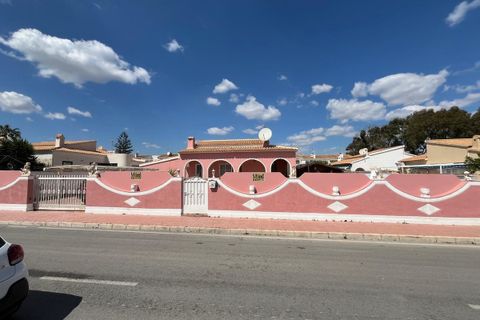 Villa i Cabo Roig, Alicante, Cabo Roig - € 682.500 | Ref: CSPX-18953 - foto 1