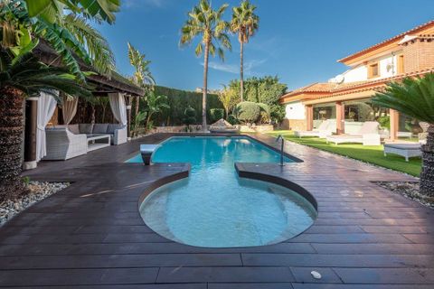 Villa a Calpe, Alicante, Calpe - € 2.520.000 | Ref: CSPX-78572 - foto 2