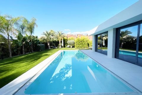 Villa a Calpe, Alicante, Calpe - € 1.140.000 | Ref: CSPX-80584 - foto 2