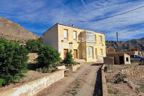 Landejendom i Orihuela, Alicante, Orihuela - € 850.000 | Ref: CSPX-20464 - foto 1