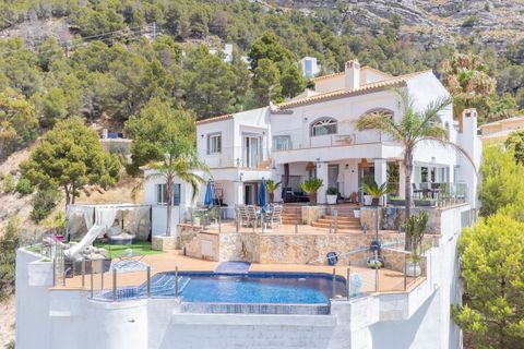 Villa en Altea, Alicante, Altea - € 1.569.000 | Ref: CSPX-71944 - photo 1
