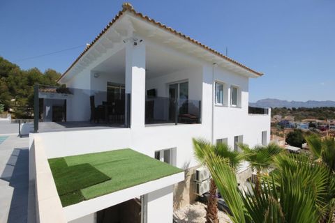Villa a La Nucia, Alicante, La Nucia - € 1.350.000 | Ref: CSPX-60977 - foto 2