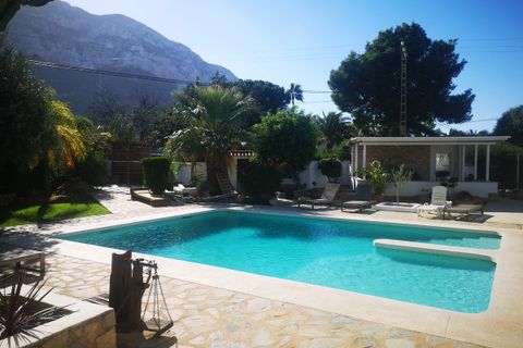 Villa a Denia, Alicante, Denia - € 1.295.000 | Ref: CSPX-68720 - foto 2