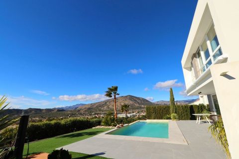 Villa a Finestrat, Alicante, Finestrat - € 1.100.000 | Ref: CSPX-60642 - foto 5