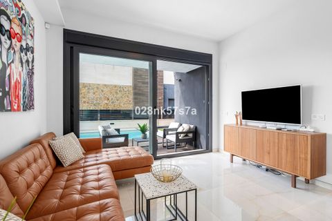 Villa i Cabo Roig, Alicante, Cabo Roig - € 599.000 | Ref: CSPX-34577 - foto 9